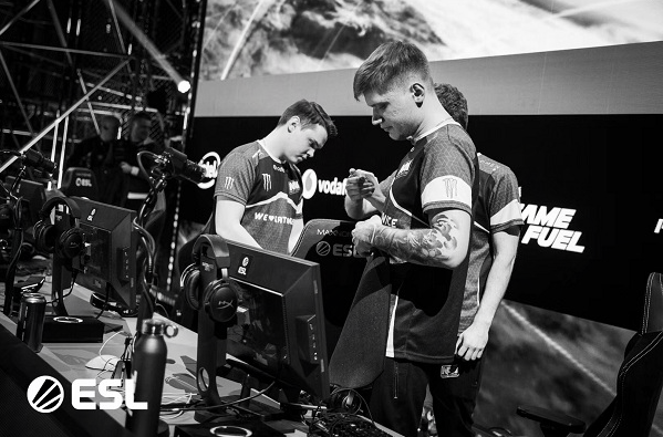 能与定位球 能与定位球